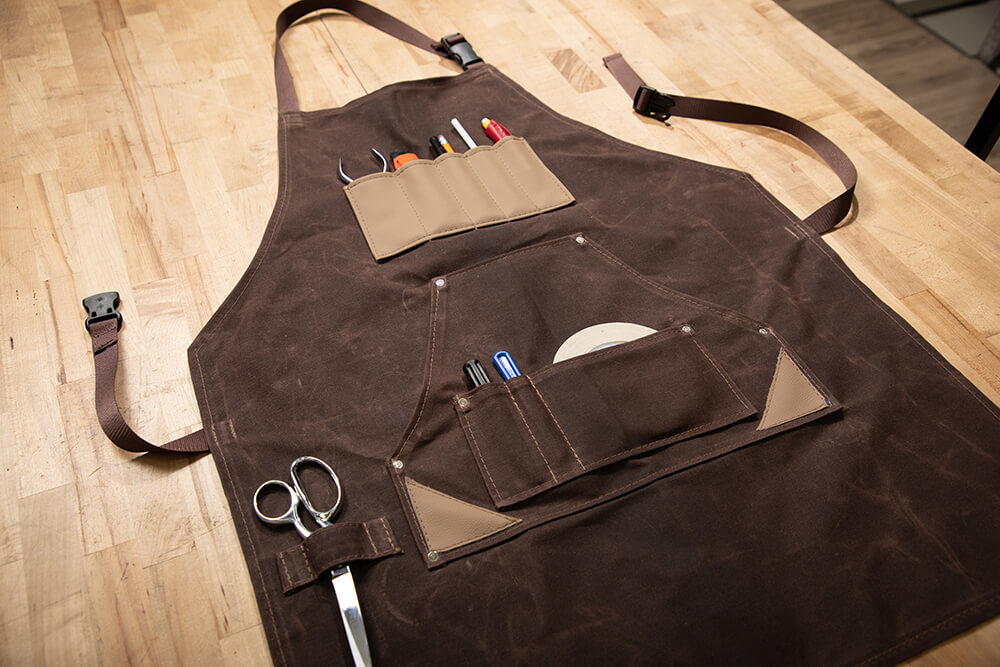 waxed canvas apron DIY project
